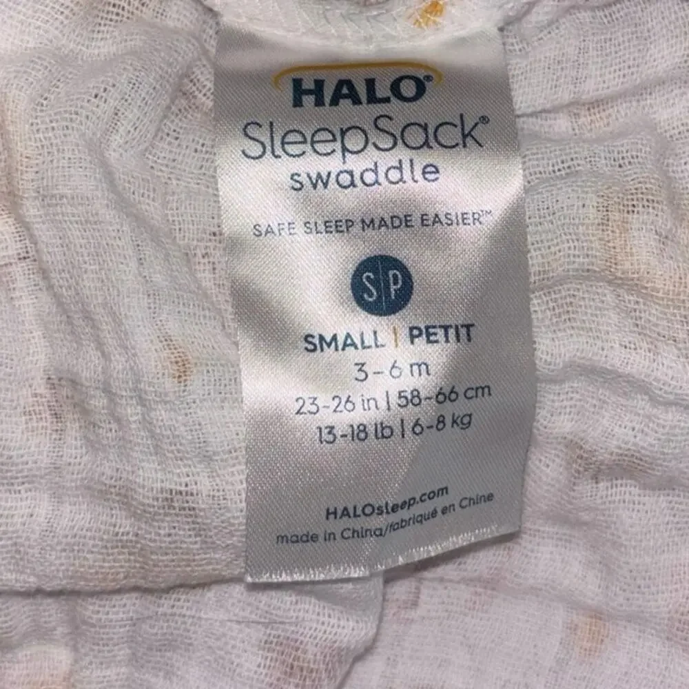 Halo baby Muslin lions sleep sack (size small 3-6 months / 13 - 18 lbs)